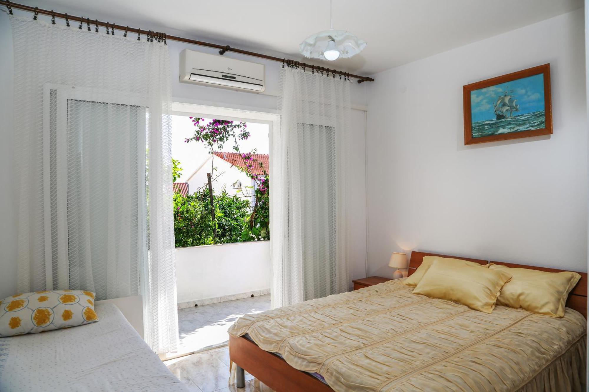 Apartments Butkovic Хвар Номер фото